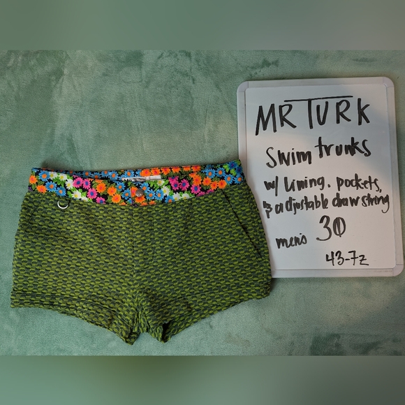 Mr Turk Kent Swim Trunks Floral & Green Mens 30 - Picture 1 of 7